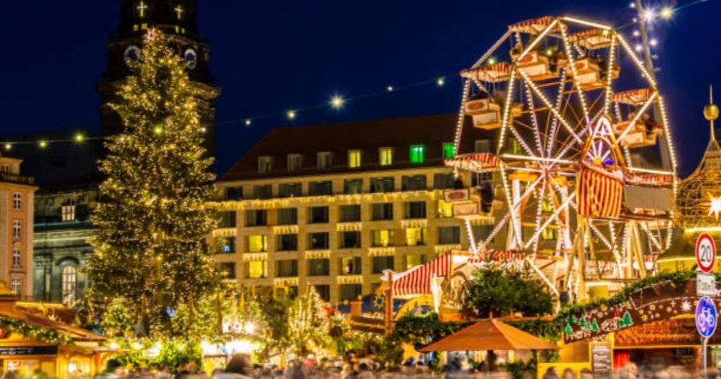 Best Christmas Towns in USA